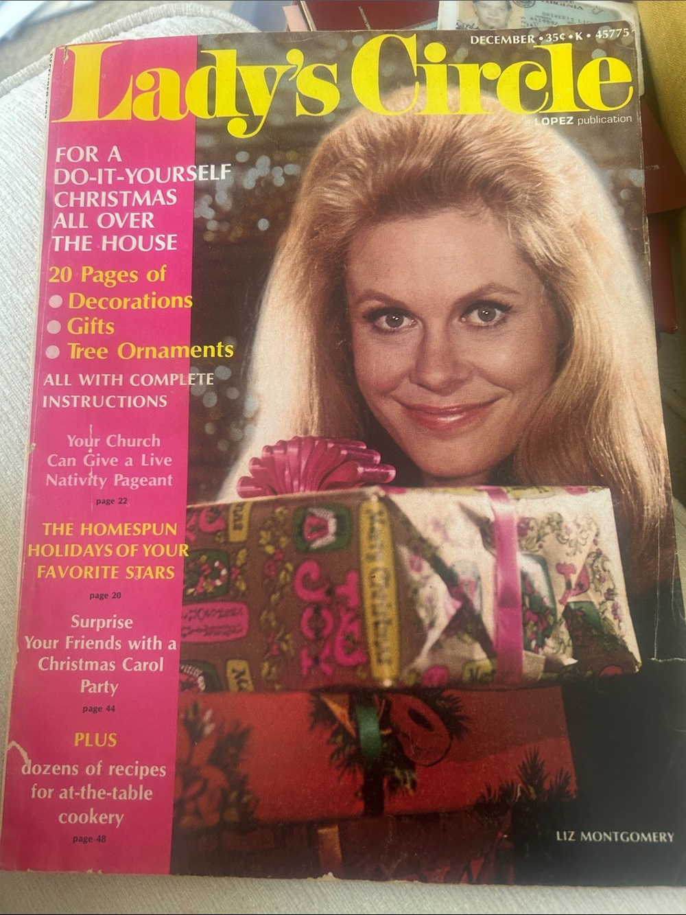 Lady's Circle Vintage Magazine Christmas Cover - Bright Pink & Yellow